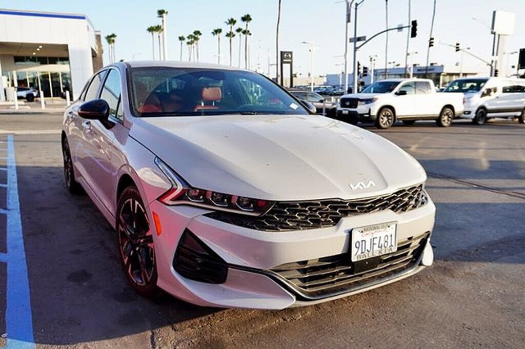 2023 KIA K5