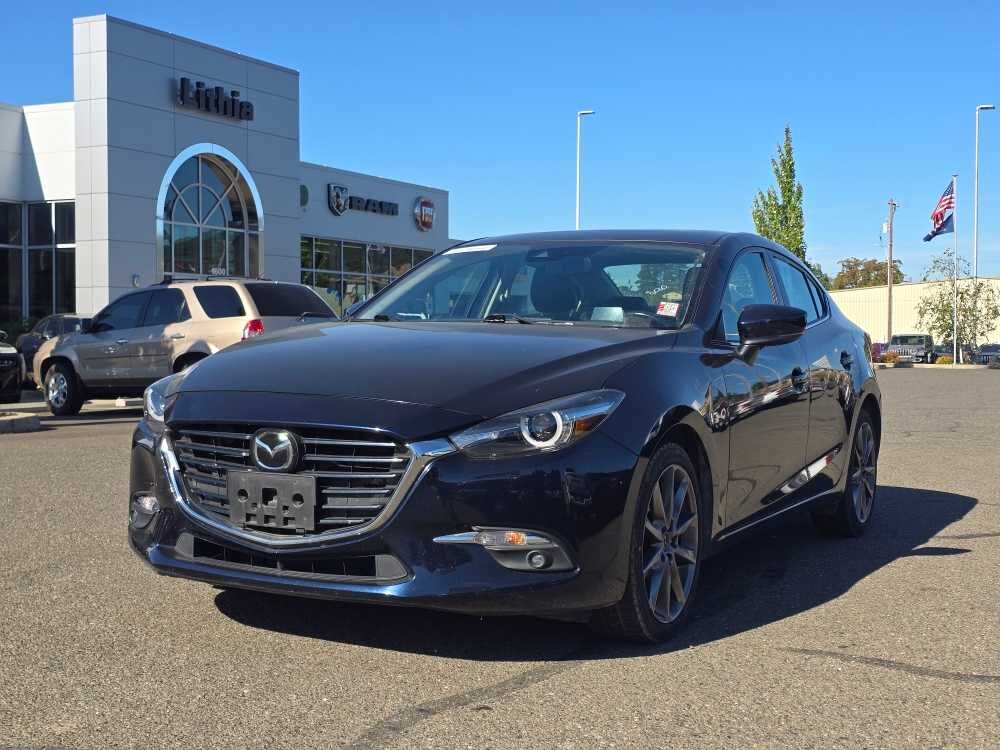 2018 MAZDA Mazda3