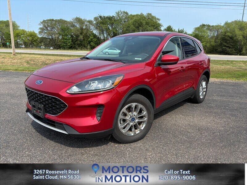 2020 FORD Escape