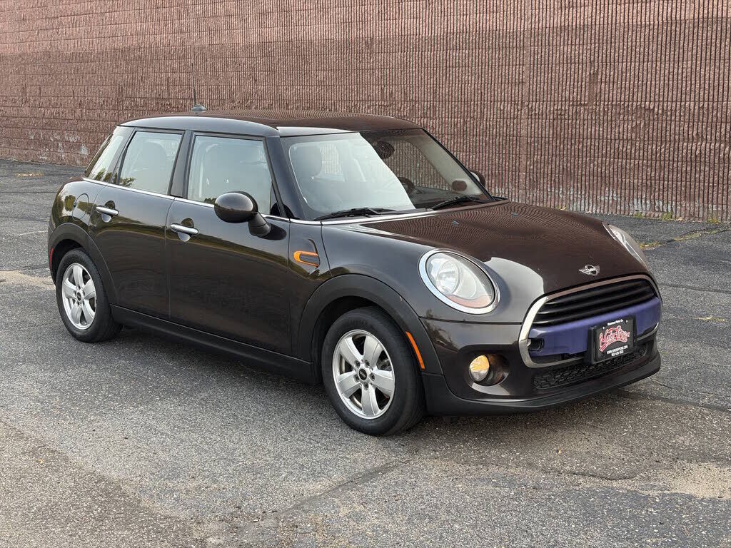 2016 MINI Cooper