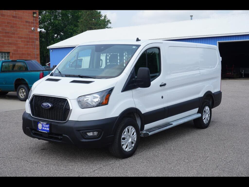 2025 FORD Transit