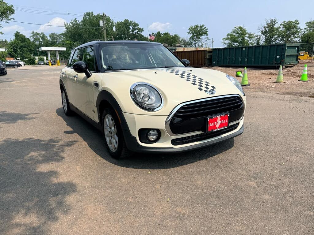 2017 MINI Clubman