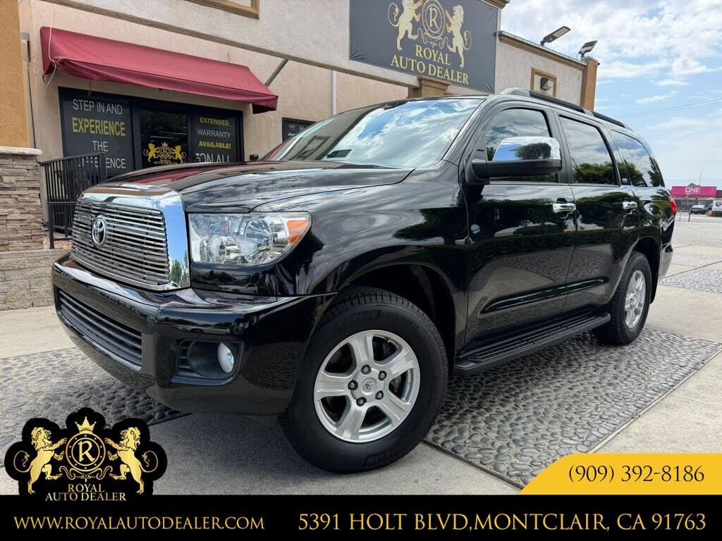 2016 TOYOTA Sequoia