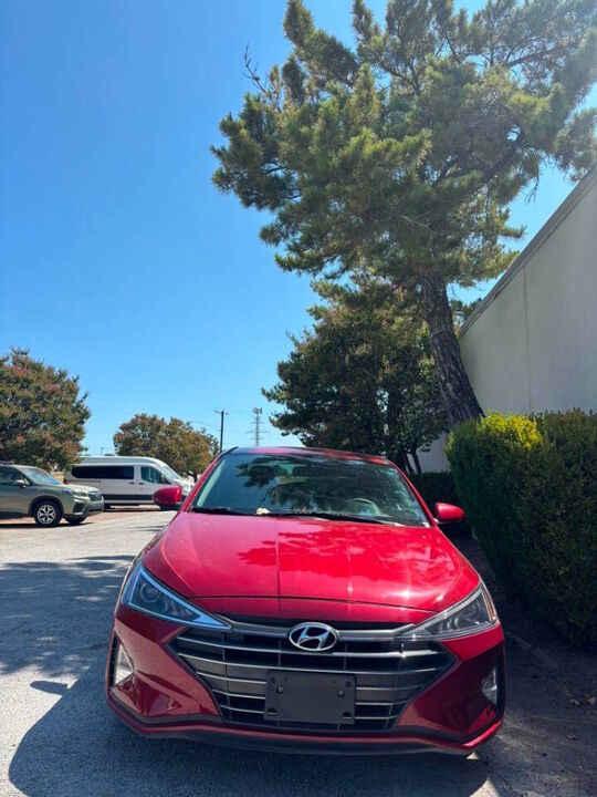 2019 HYUNDAI Elantra