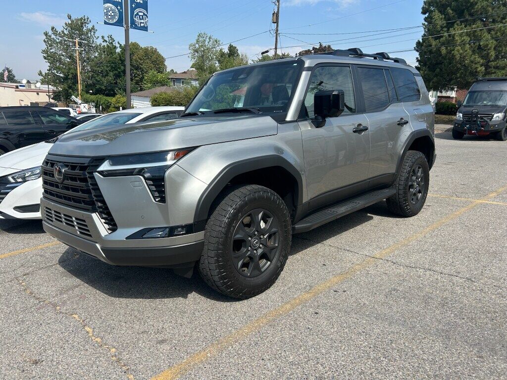 2024 LEXUS GX