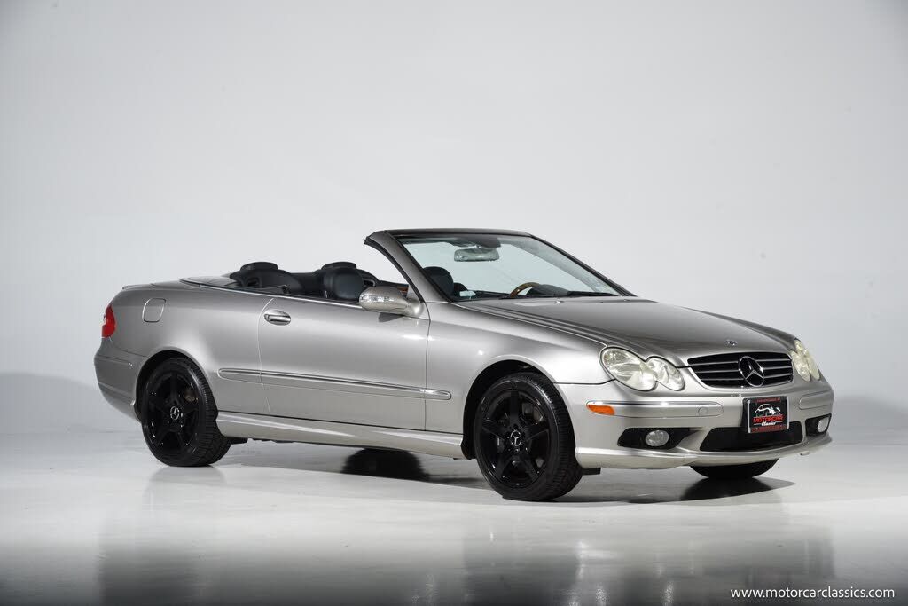 2005 MERCEDES-BENZ CLK-Class