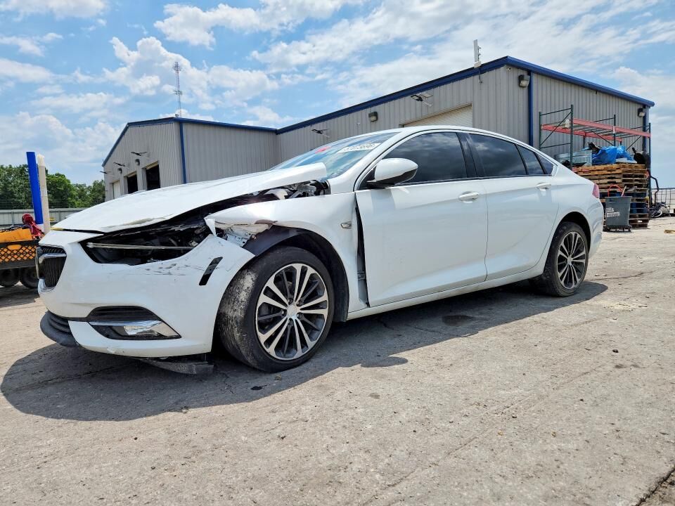 2018 BUICK Regal