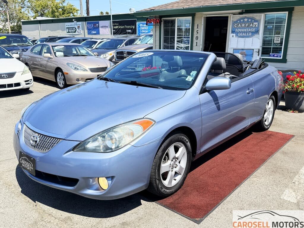 2005 TOYOTA Camry Solara