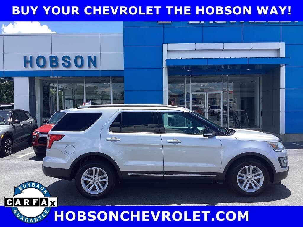 2017 FORD Explorer