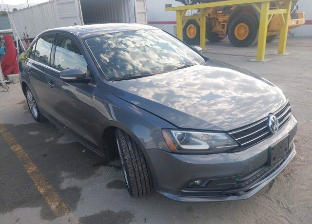 2016 VOLKSWAGEN Jetta