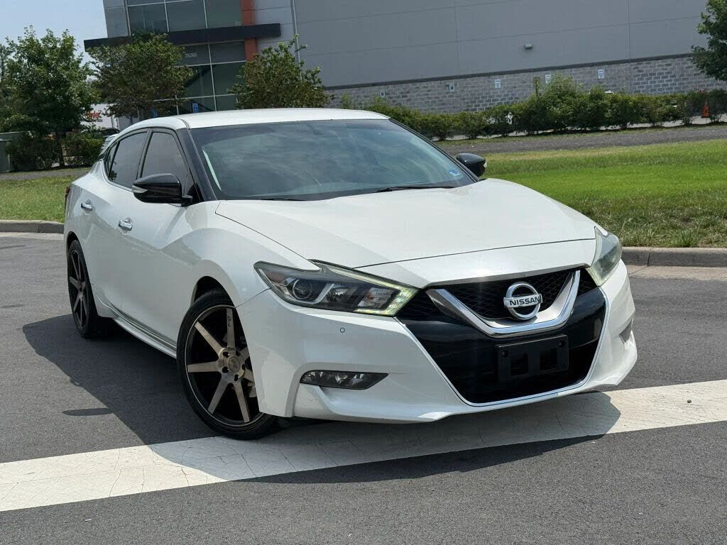 2016 NISSAN Maxima