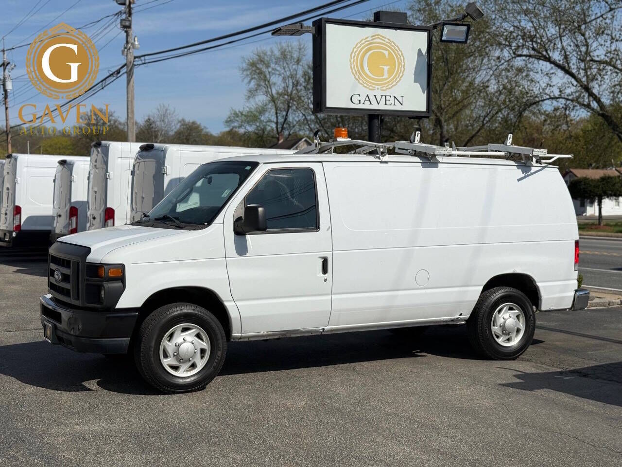 2013 FORD E-250