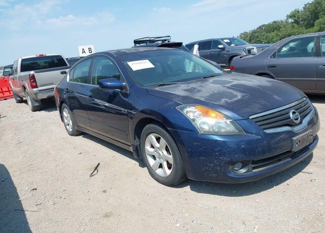 2009 NISSAN Altima
