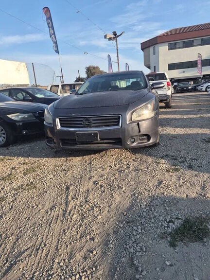 2012 NISSAN Maxima