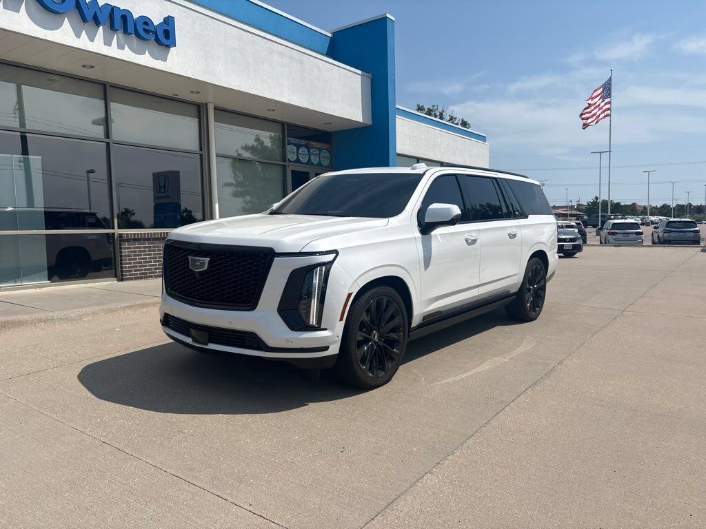 2025 CADILLAC Escalade ESV