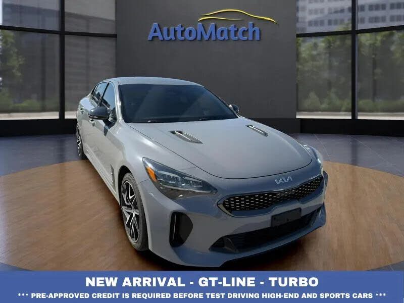 2022 KIA Stinger
