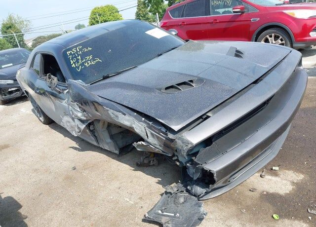2016 DODGE Challenger