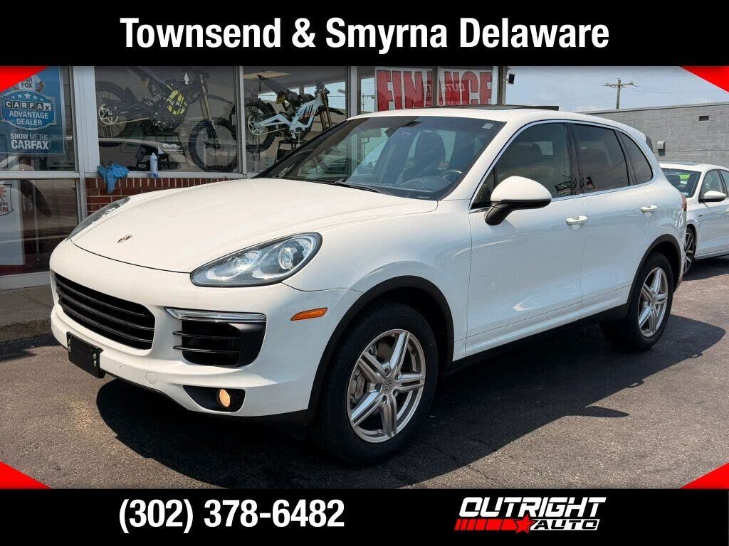 2016 PORSCHE Cayenne