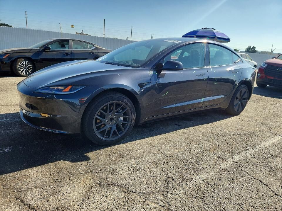 2024 TESLA Model 3