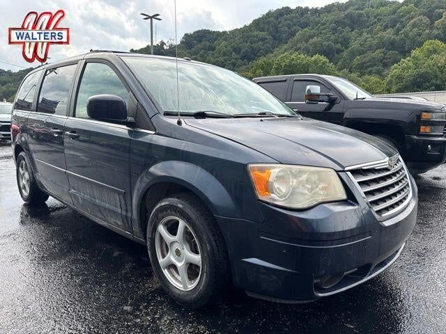 2008 CHRYSLER Town and Country