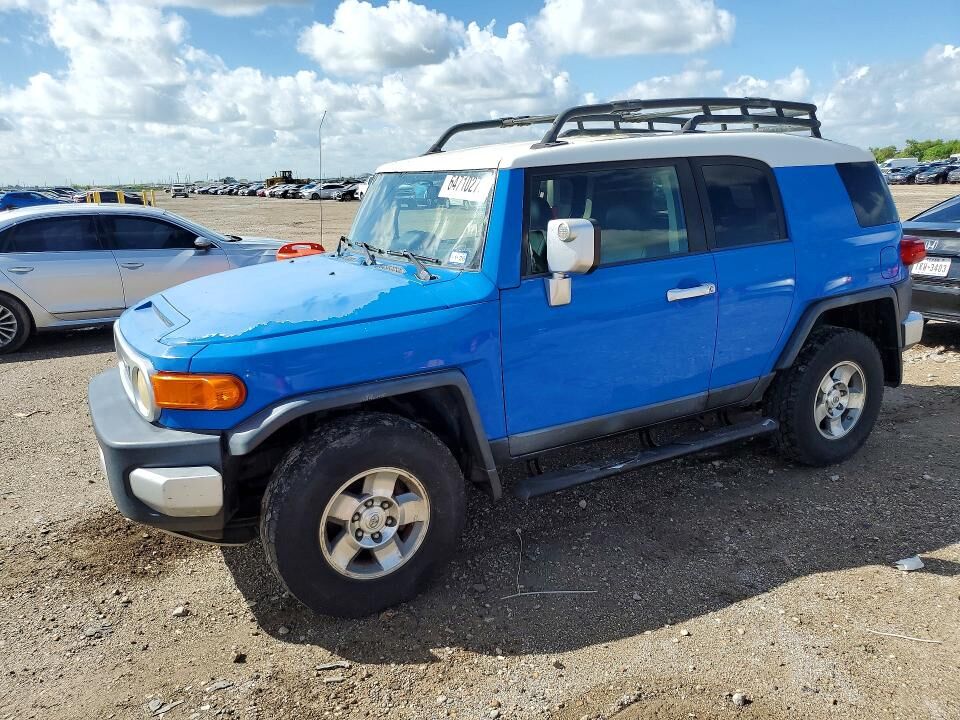 2008 TOYOTA FJ Cruiser