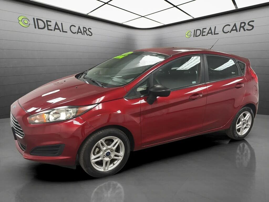 2017 FORD Fiesta