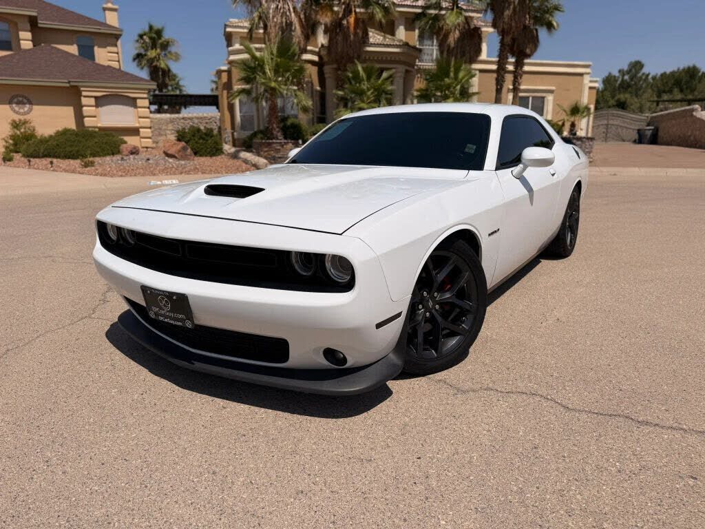 2022 DODGE Challenger