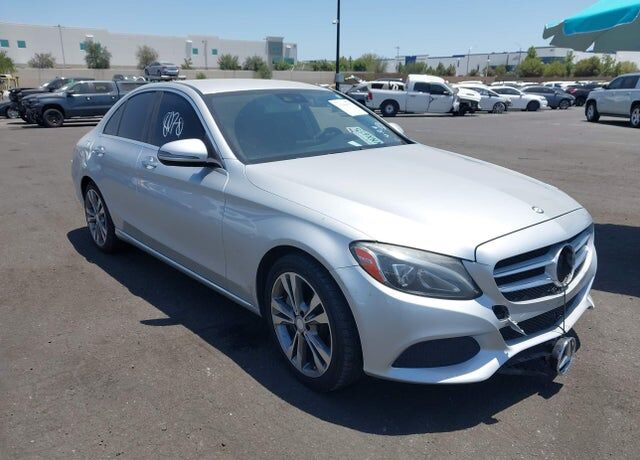2016 MERCEDES-BENZ C-Class