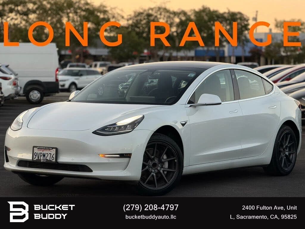 2018 TESLA Model 3