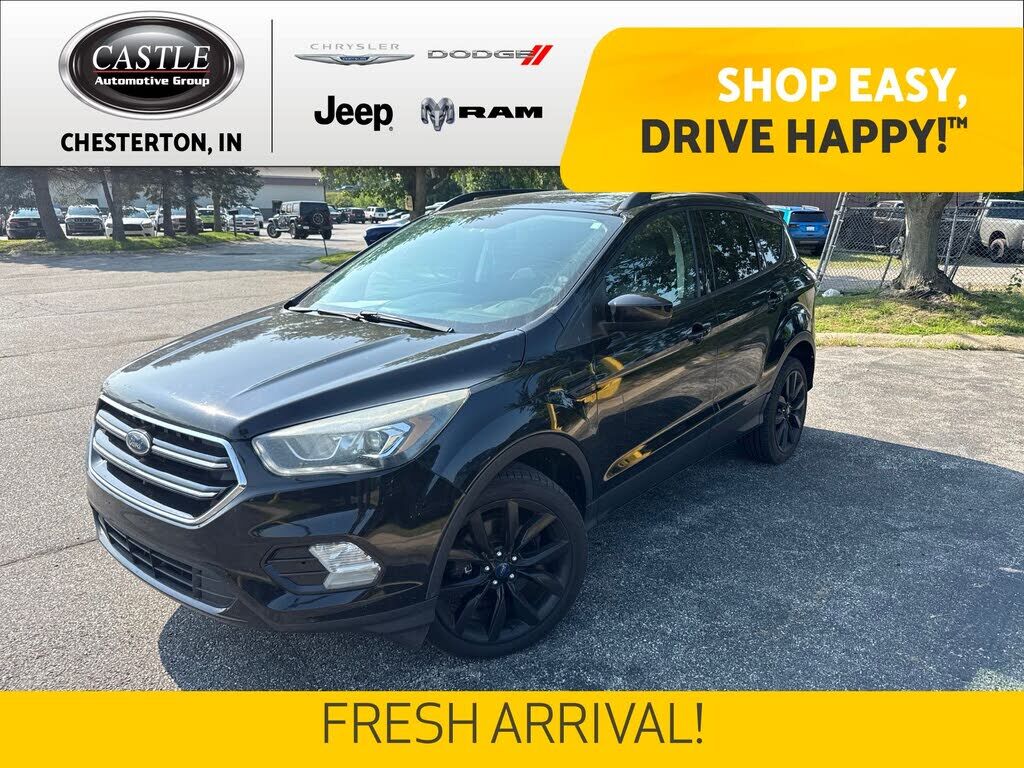2017 FORD Escape