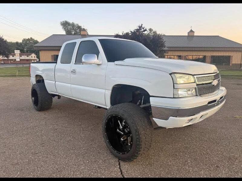 2004 CHEVROLET Silverado