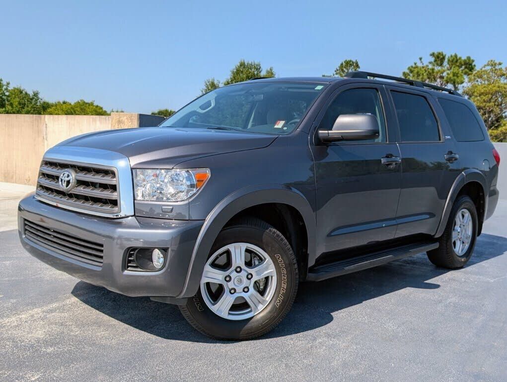 2013 TOYOTA Sequoia
