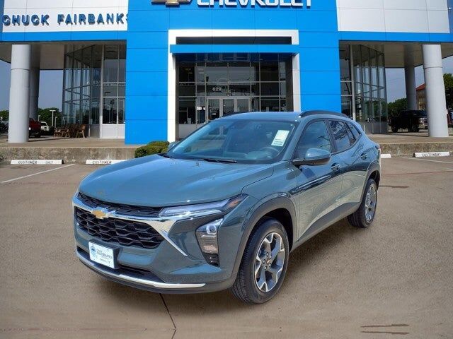 2026 CHEVROLET Trax
