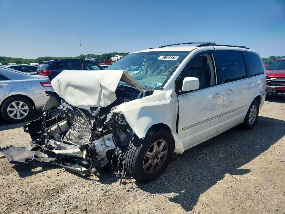2010 CHRYSLER Town and Country