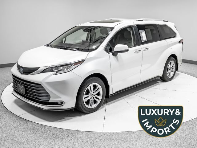 2022 TOYOTA Sienna
