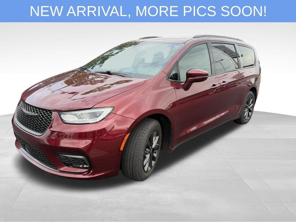 2021 CHRYSLER Pacifica