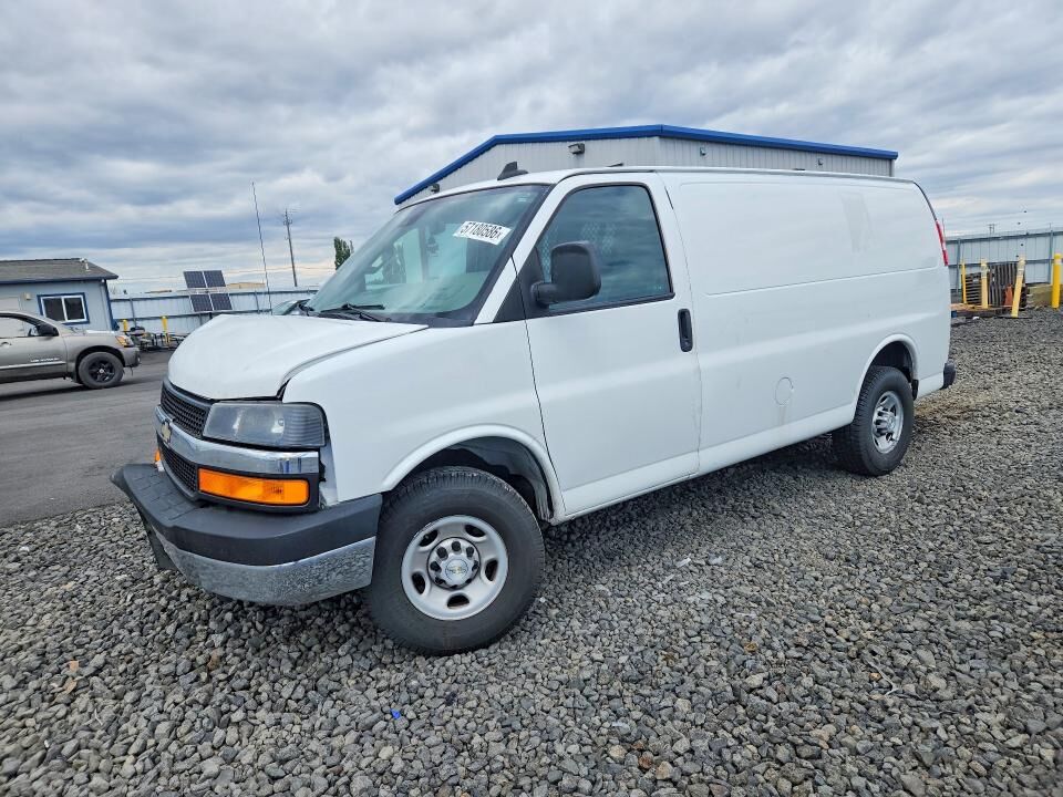 2021 CHEVROLET Express