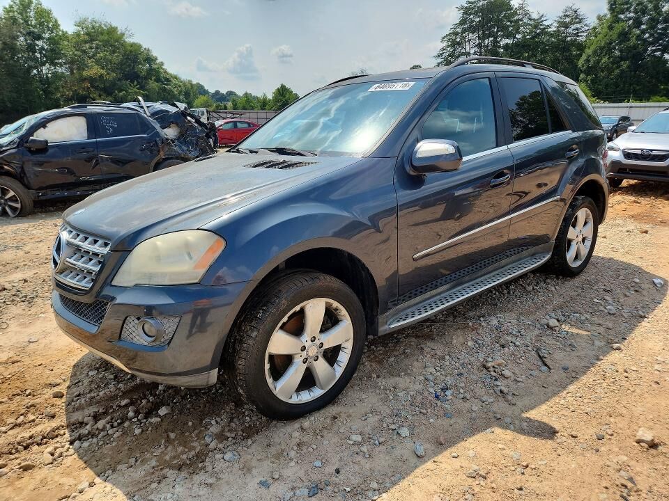 2010 MERCEDES-BENZ M-Class