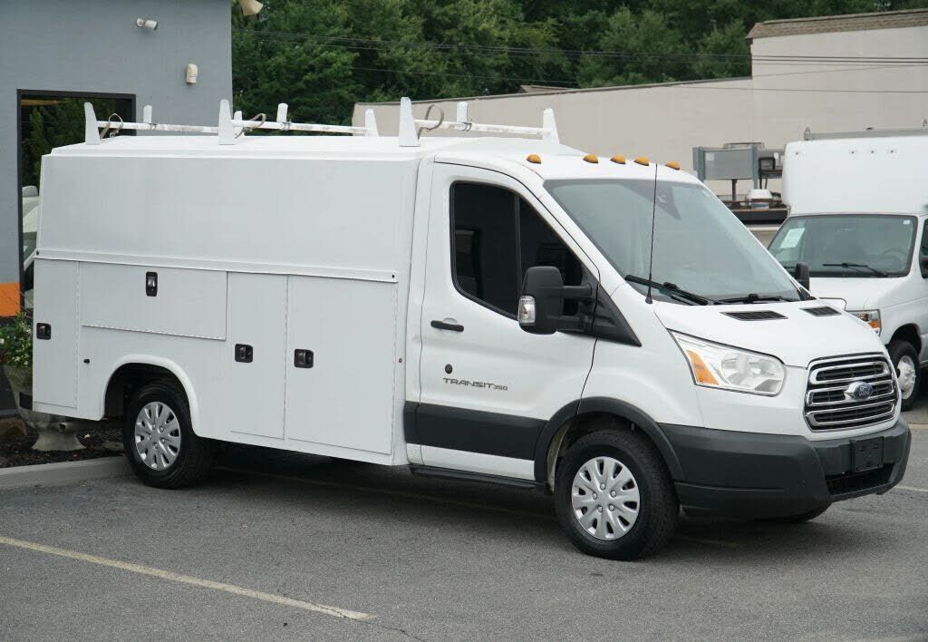 2017 FORD Transit