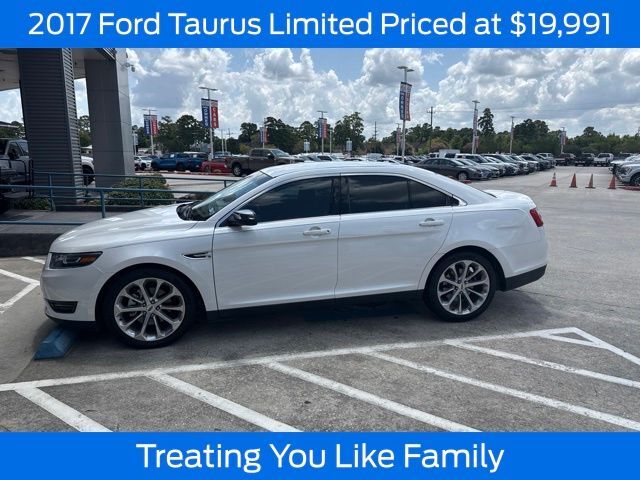 2017 FORD Taurus