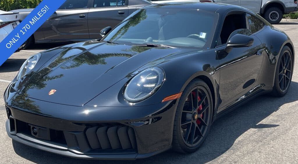2026 PORSCHE 911