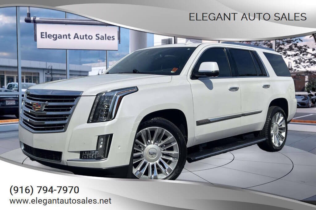 2017 CADILLAC Escalade