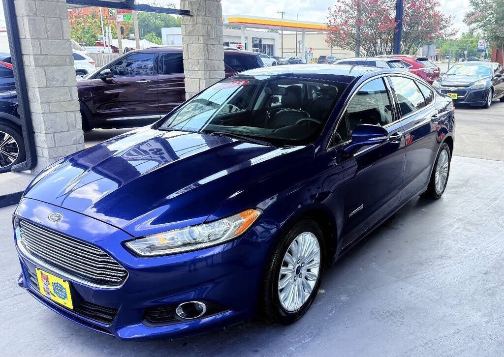 2013 FORD Fusion
