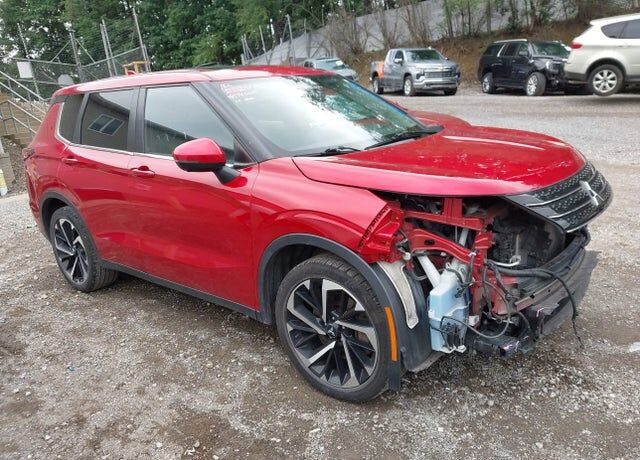 2022 MITSUBISHI Outlander