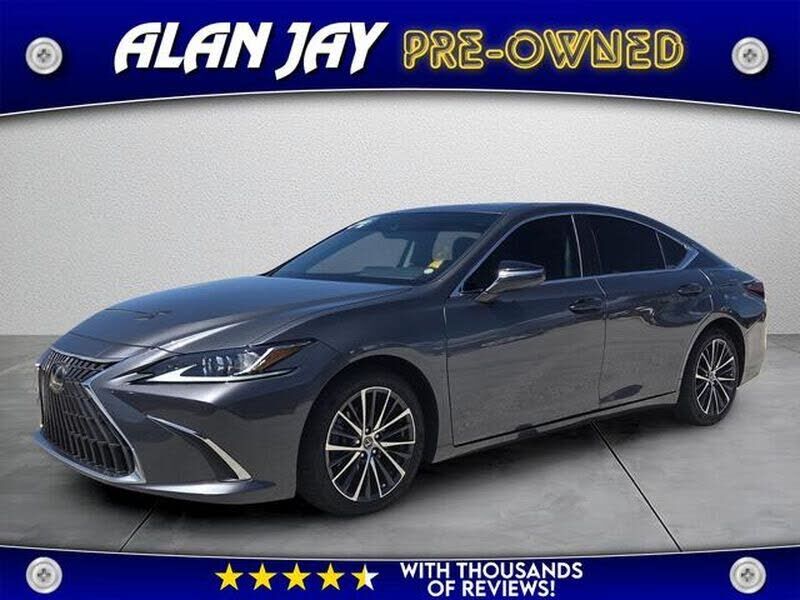 2022 LEXUS ES