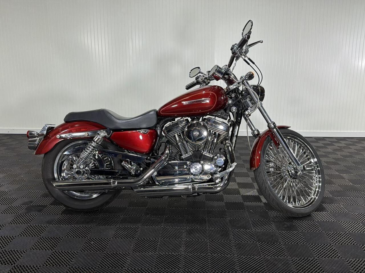 2009 HARLEY DAVIDSON Sportster 1200 Custom