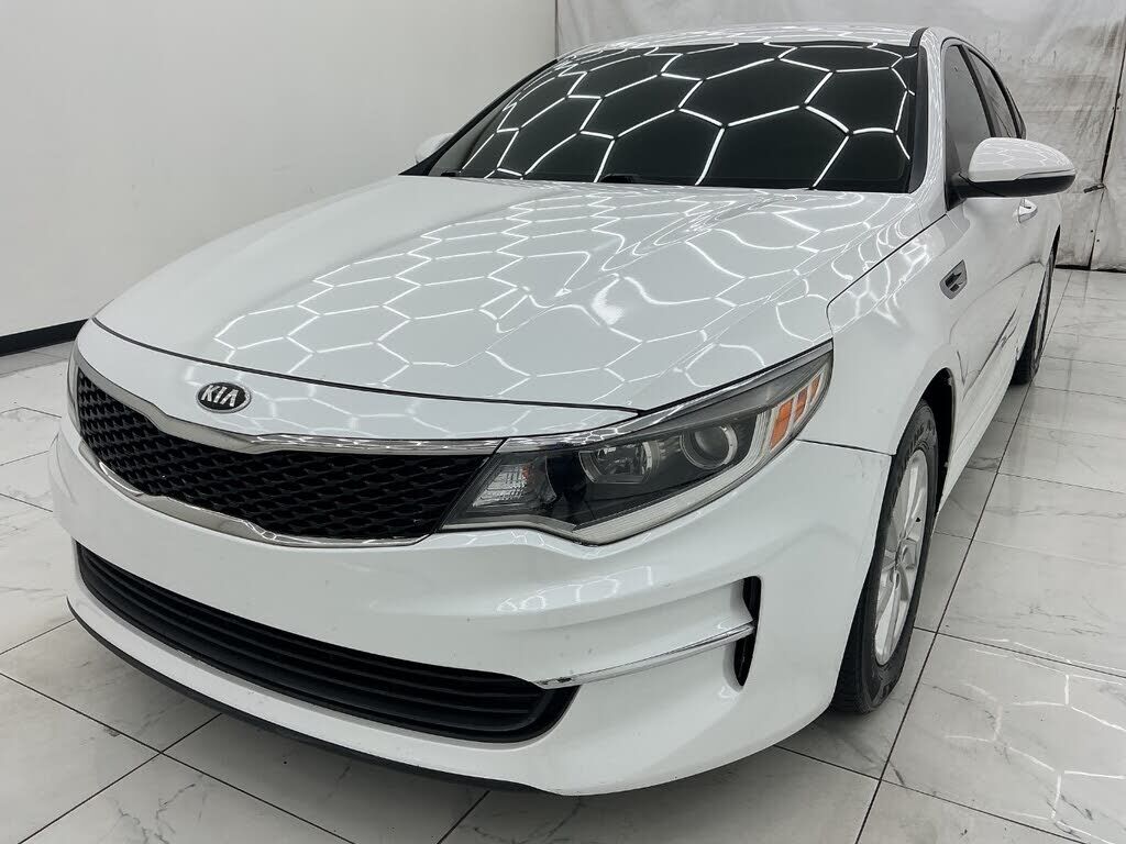 2018 KIA Optima