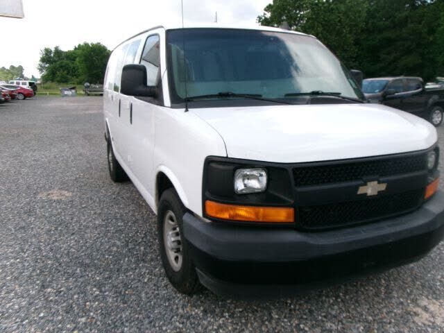 2017 CHEVROLET Express