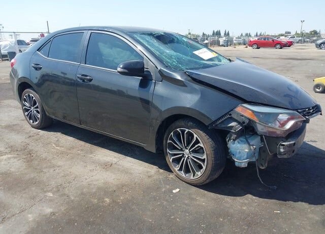 2016 TOYOTA Corolla