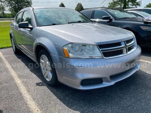 2013 DODGE Avenger